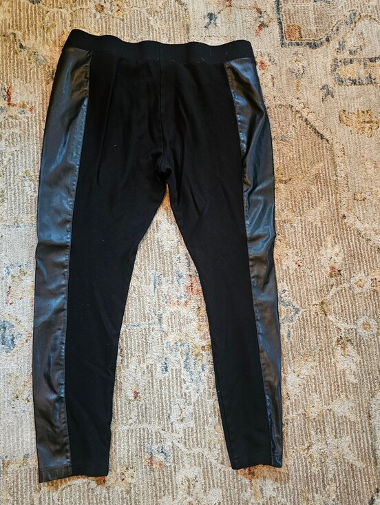 CAbi Pants - Cabi Faux Leather Leggings Sz Xl With 28" Inseam, In Good Condition!